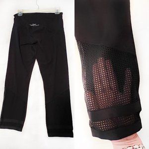 Black Lorna Jane Leggings 7/8 Length